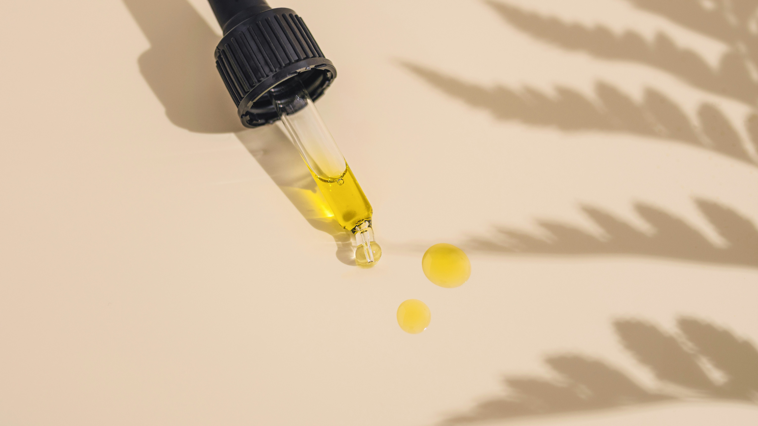 Skincare 101: Are Hyaluronic Acid & Niacinamide Products Worth the Hype?