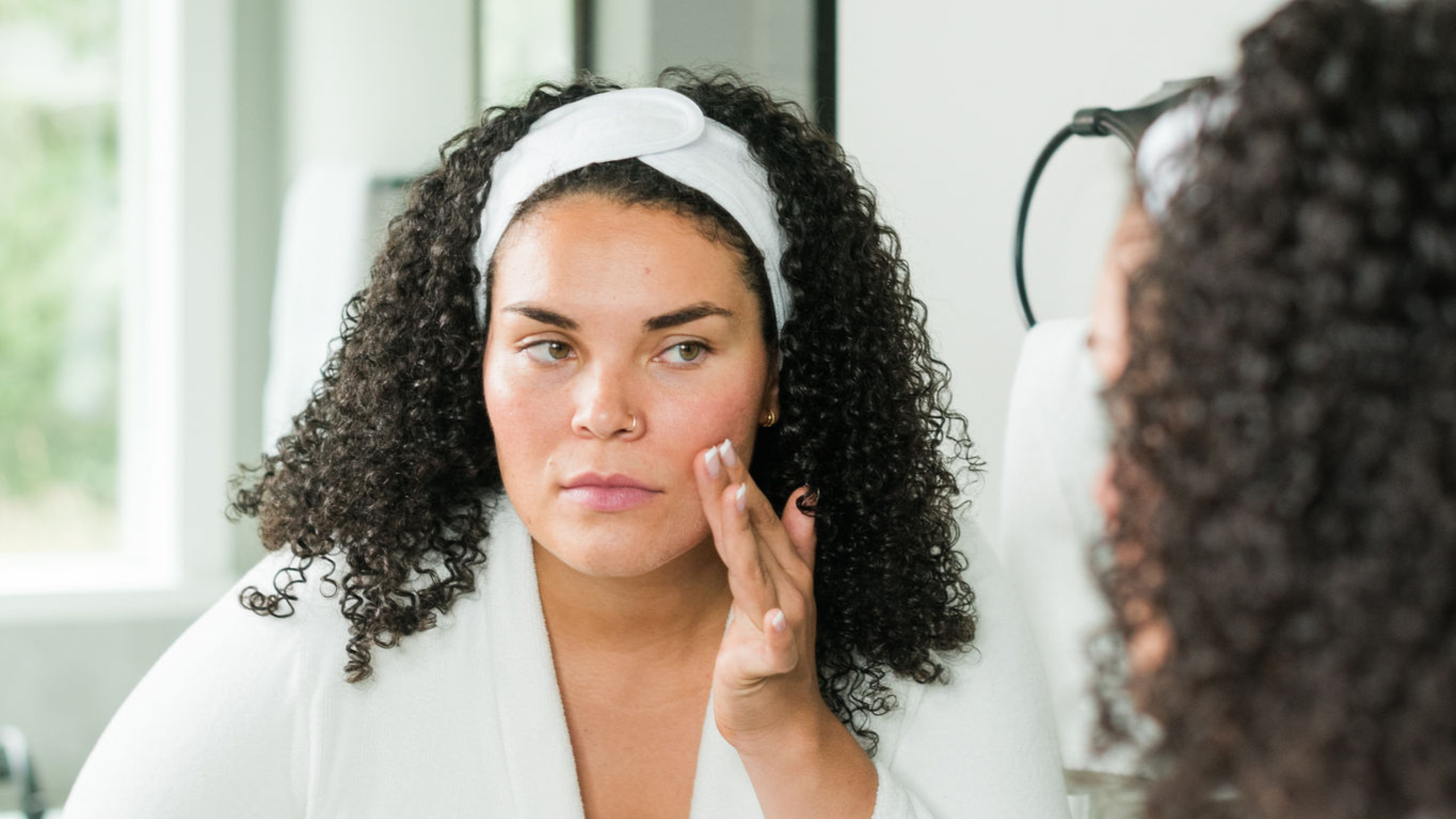 Understanding and Treating Dry Skin: Expert Tips for Hydrated, Healthy Skin